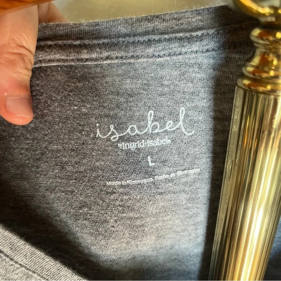 ISABEL ~ Maternity v-neck grey soft cotton tee - Picture 8 of 8